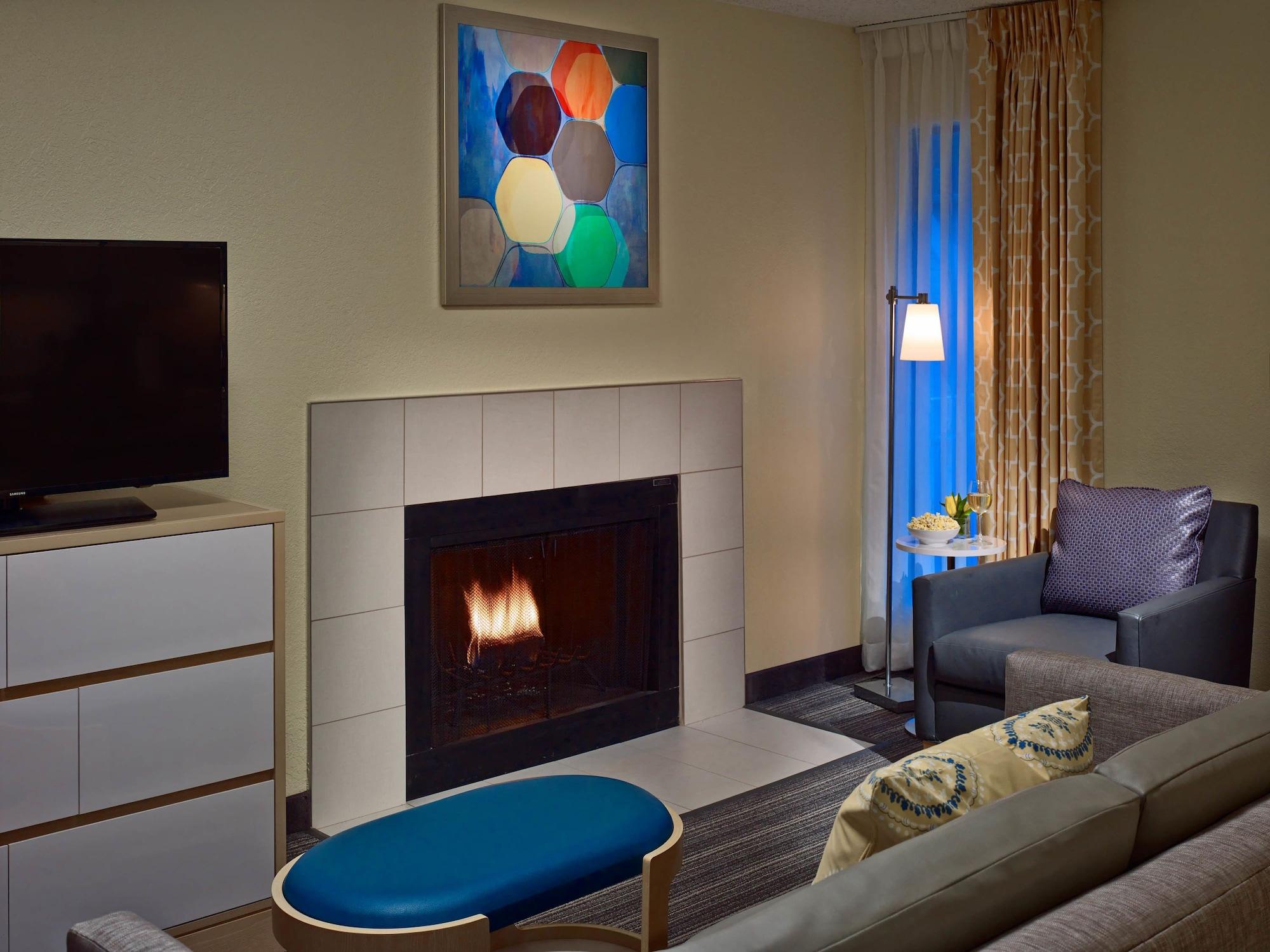 Sonesta Simply Suites Cleveland Airport Middleburg Heights Exteriör bild