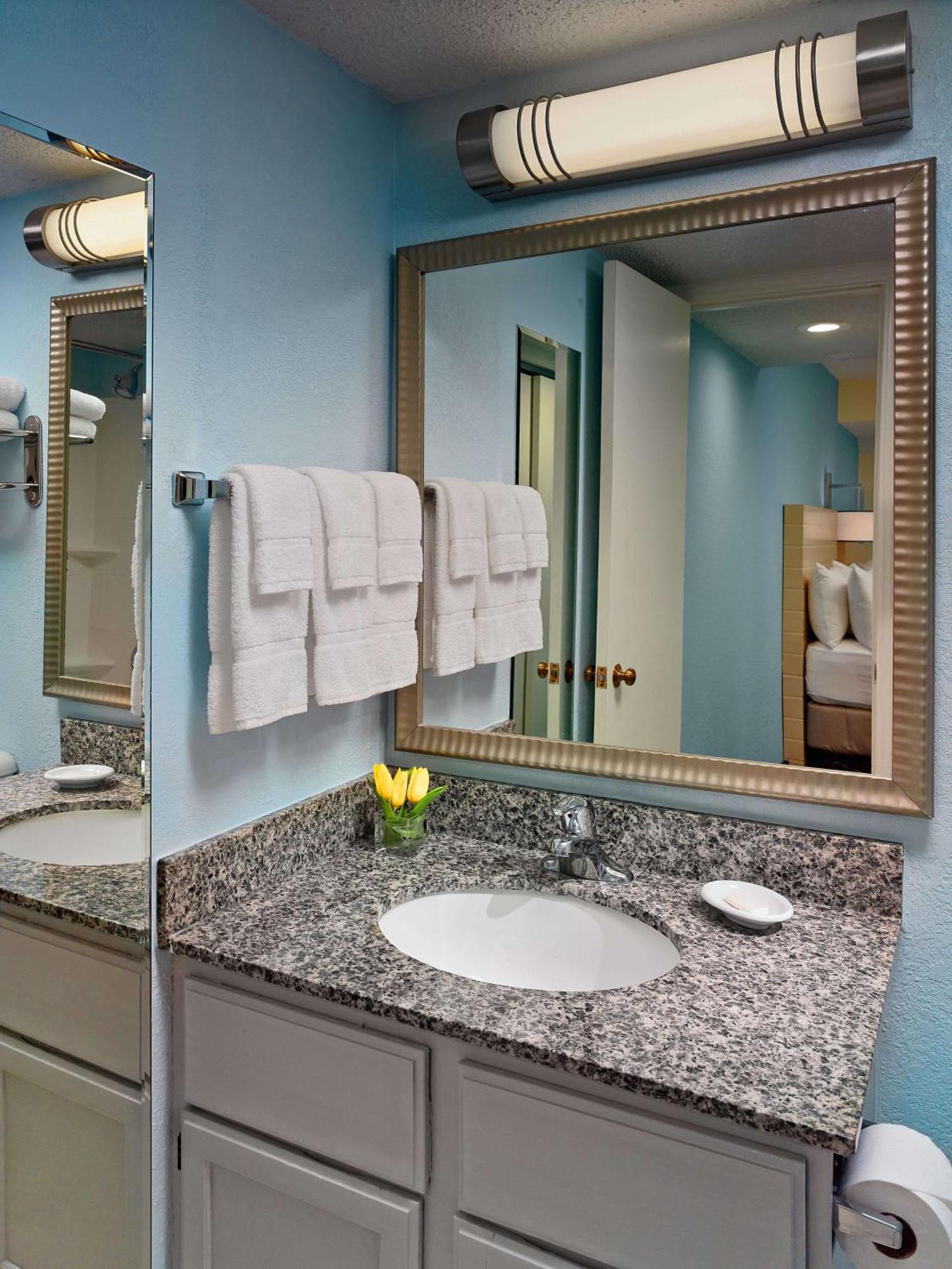 Sonesta Simply Suites Cleveland Airport Middleburg Heights Exteriör bild