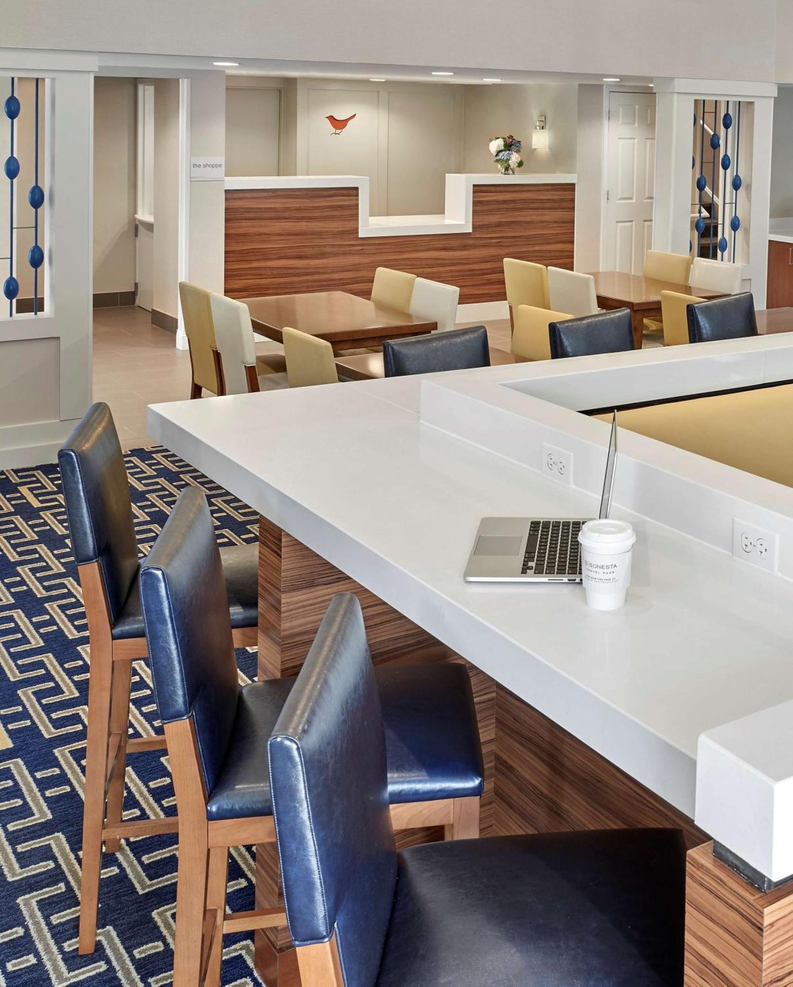 Sonesta Simply Suites Cleveland Airport Middleburg Heights Exteriör bild