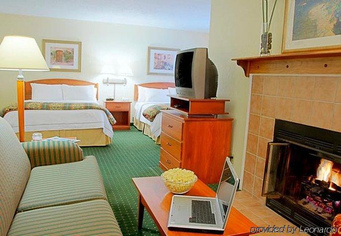 Sonesta Simply Suites Cleveland Airport Middleburg Heights Rum bild